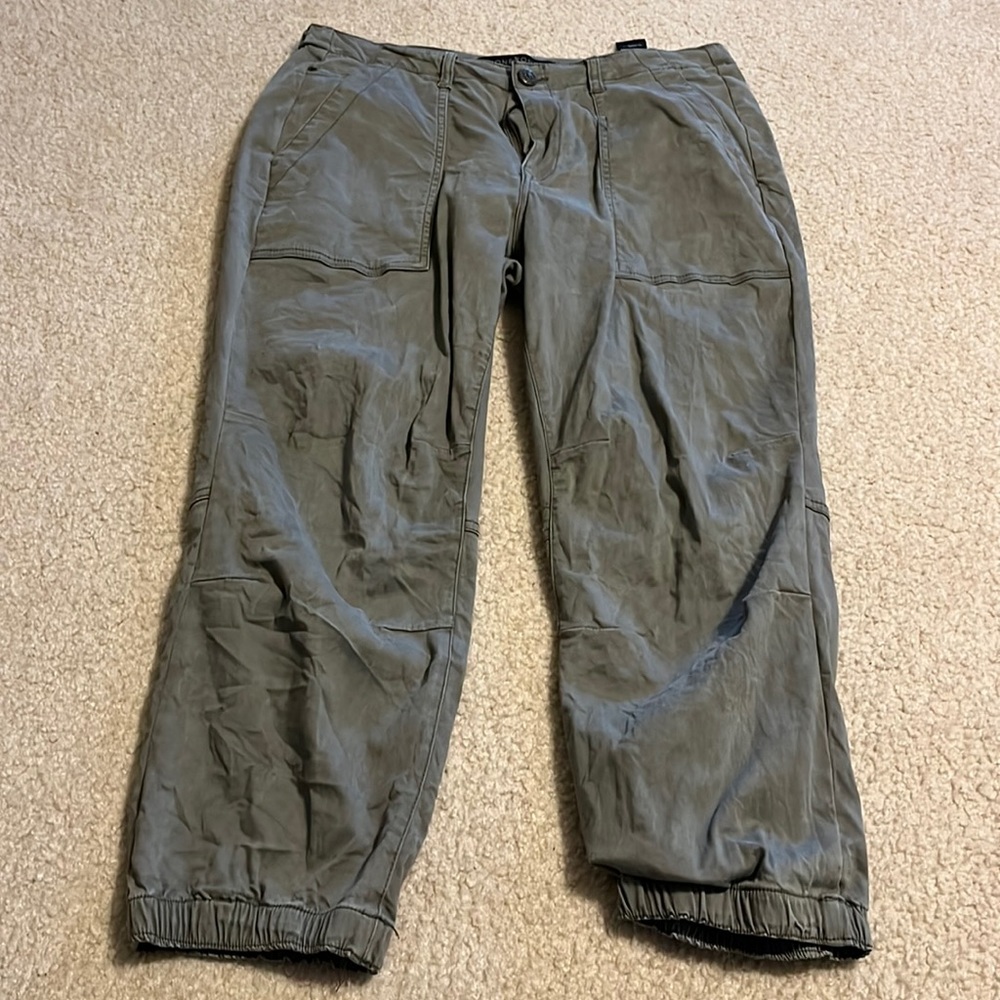 Army green Capri pants